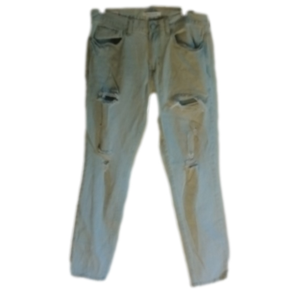 Pacsun lightwash stacked skinny jeans . Size32x30. Great for Spring!